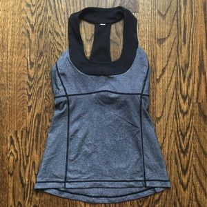 Lululemon Scoop Neck Tank Size 4 Black